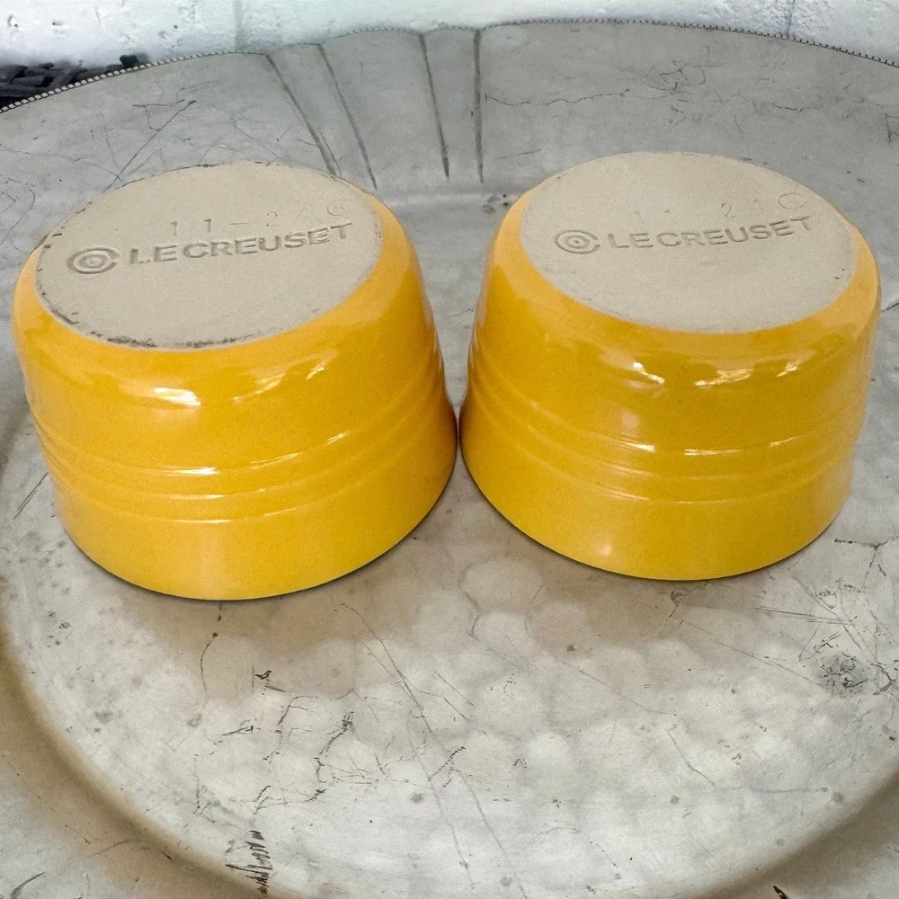 Le Creuset Yellow Stoneware Ramekin Stacking Bowls Set of 2
